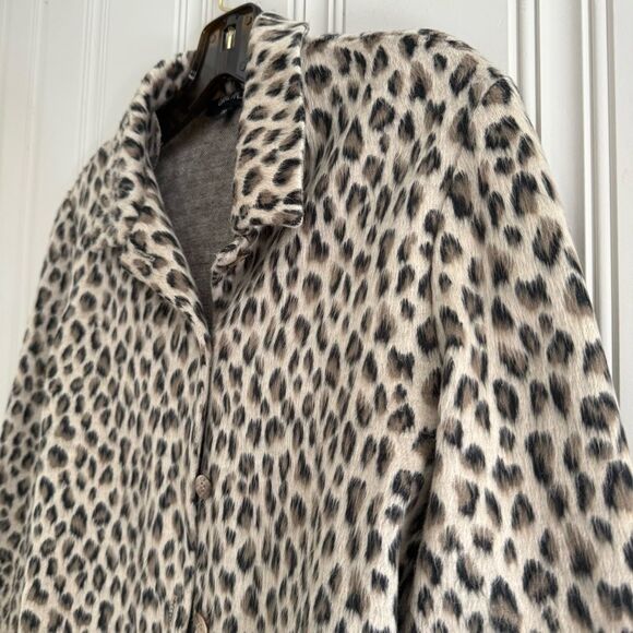 Leopard Print Button Up Teddy Jacket - Picture 2 of 5